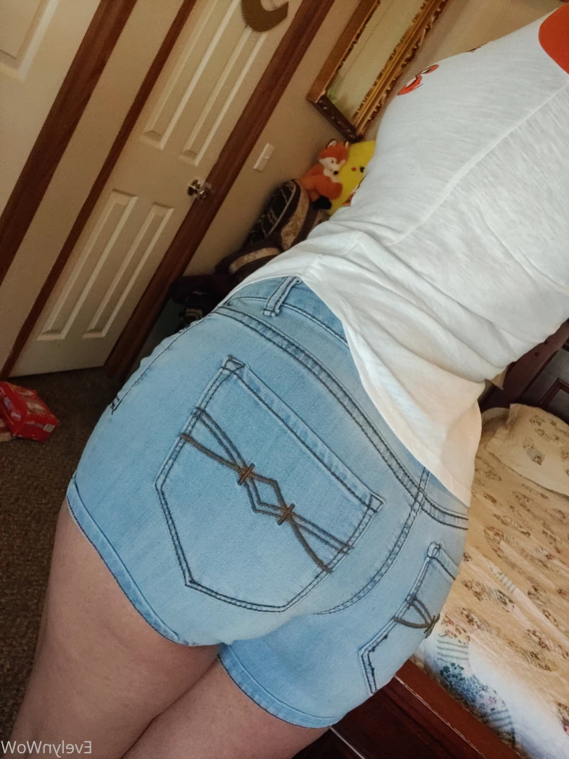 Evelyn WoW [ evelynwow ] Onlyfans leaked photo 11131260 on Hotleaks.tv