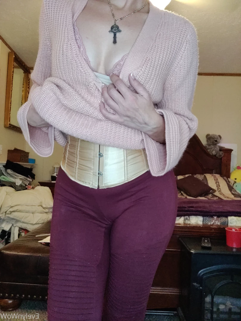 Evelyn WoW [ evelynwow ] Onlyfans leaked photo 11131289 on Hotleaks.tv