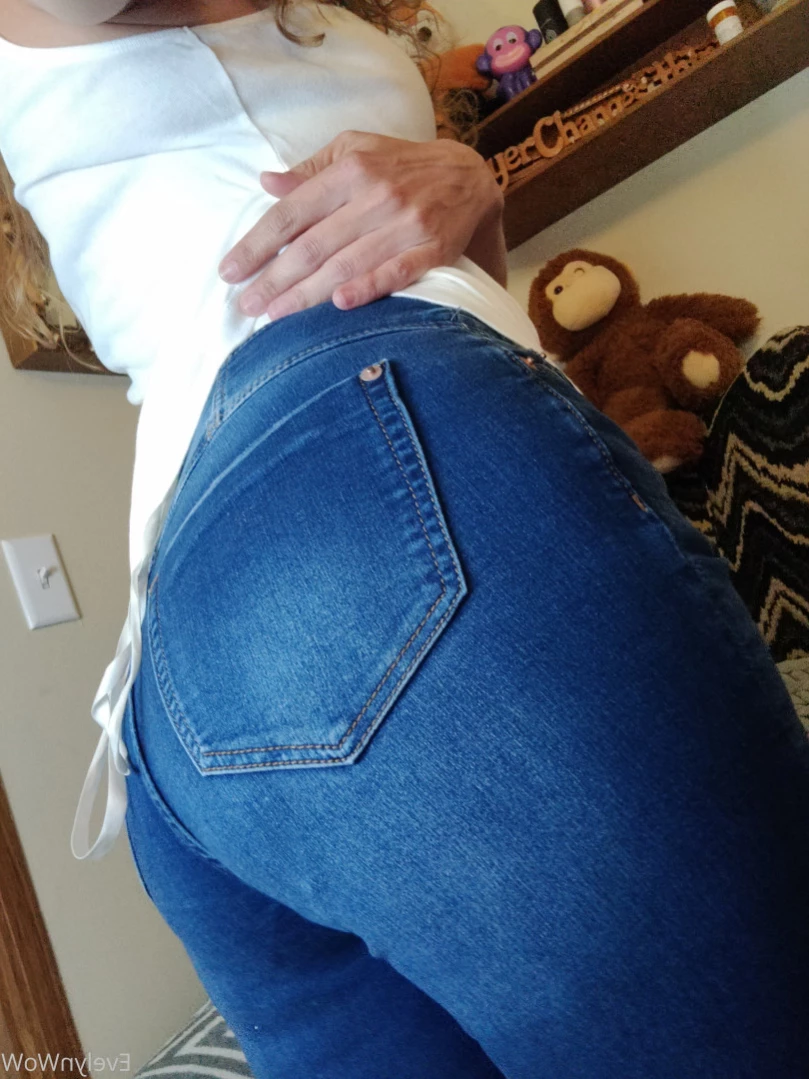 Evelyn WoW [ evelynwow ] Onlyfans leaked photo 11131353 on Hotleaks.tv