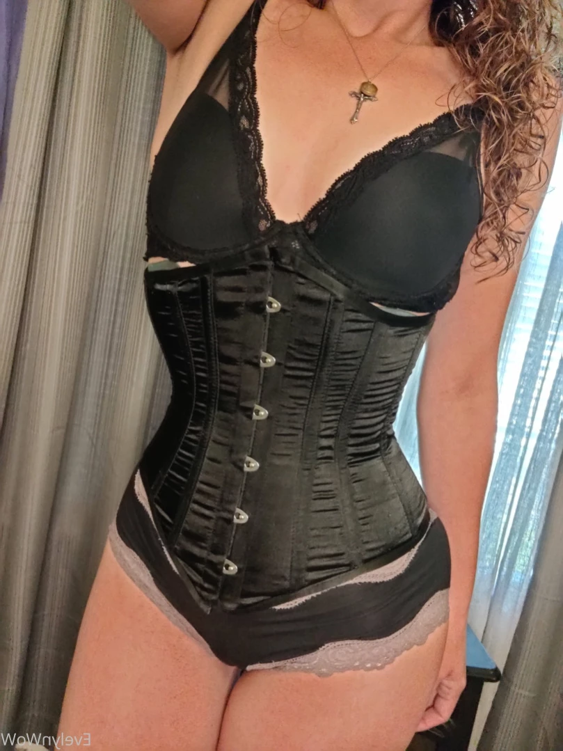 Evelyn WoW [ evelynwow ] Onlyfans leaked photo 11131361 on Hotleaks.tv