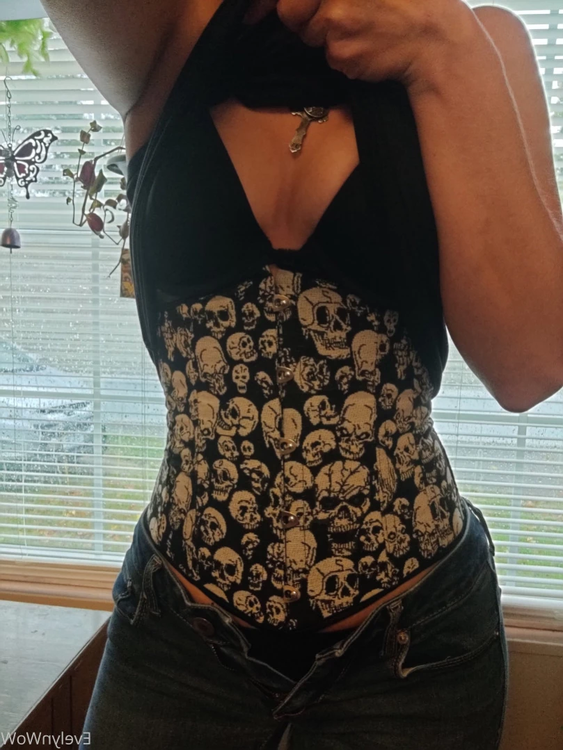 Evelyn WoW [ evelynwow ] Onlyfans leaked photo 11131876 on Hotleaks.tv