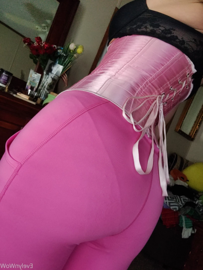 Evelyn WoW [ evelynwow ] Onlyfans leaked photo 11132122 on Hotleaks.tv