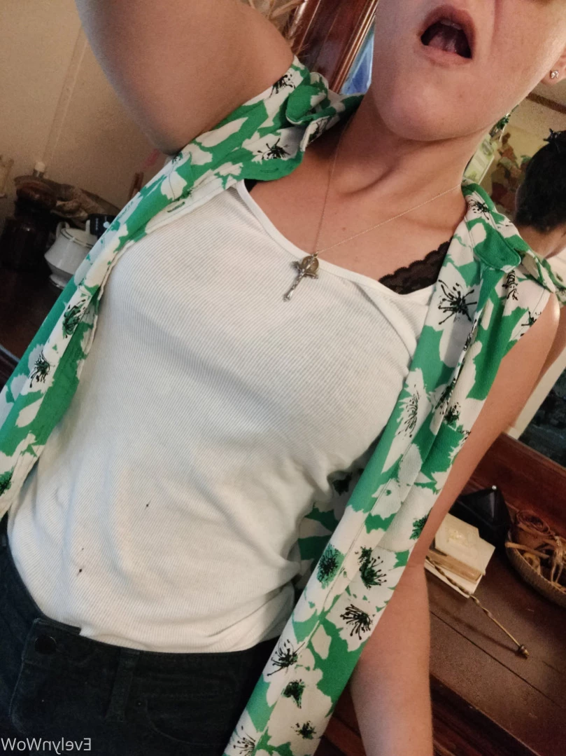 Evelyn WoW [ evelynwow ] Onlyfans leaked photo 11132302 on Hotleaks.tv