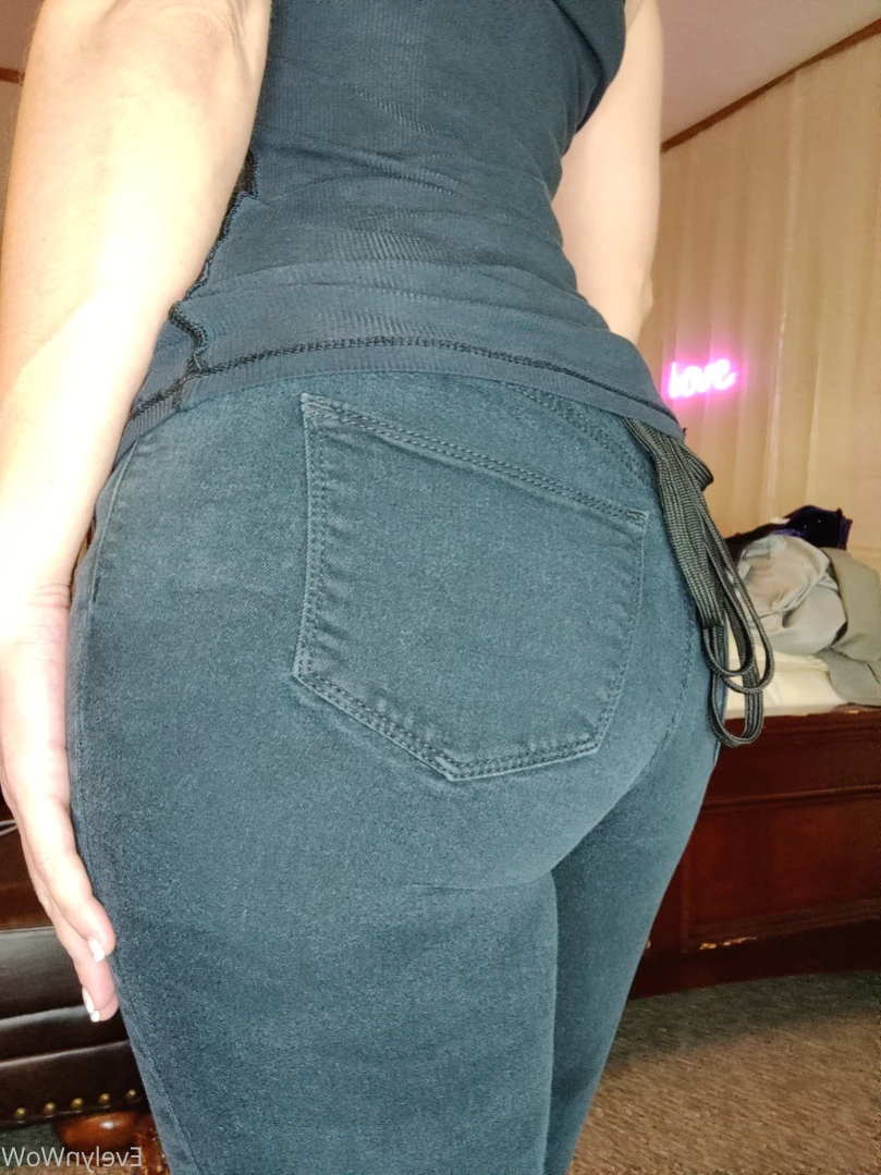 Evelyn WoW [ evelynwow ] Onlyfans leaked photo 11132313 on Hotleaks.tv