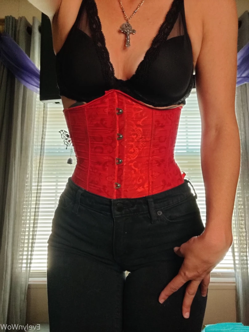 Evelyn WoW [ evelynwow ] Onlyfans leaked photo 11399090 on Hotleaks.tv