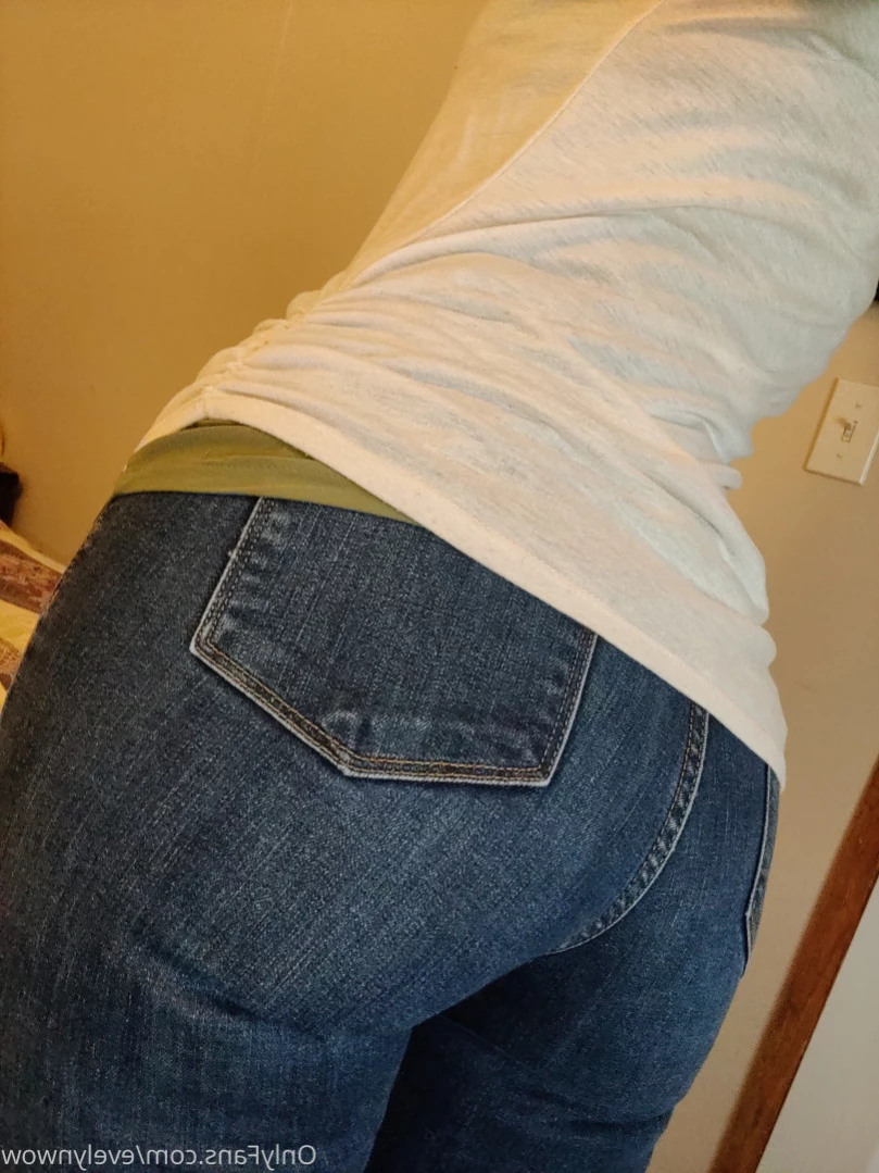 Evelyn WoW [ evelynwow ] Onlyfans leaked photo 11675699 on Hotleaks.tv