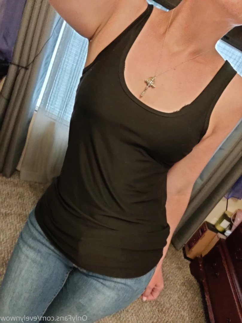 Evelyn WoW [ evelynwow ] Onlyfans leaked photo 11839792 on Hotleaks.tv