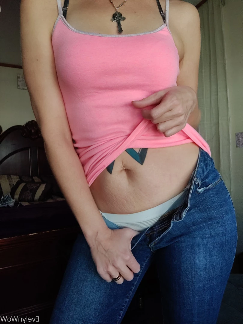 Evelyn WoW [ evelynwow ] Onlyfans leaked photo 12902332 on Hotleaks.tv