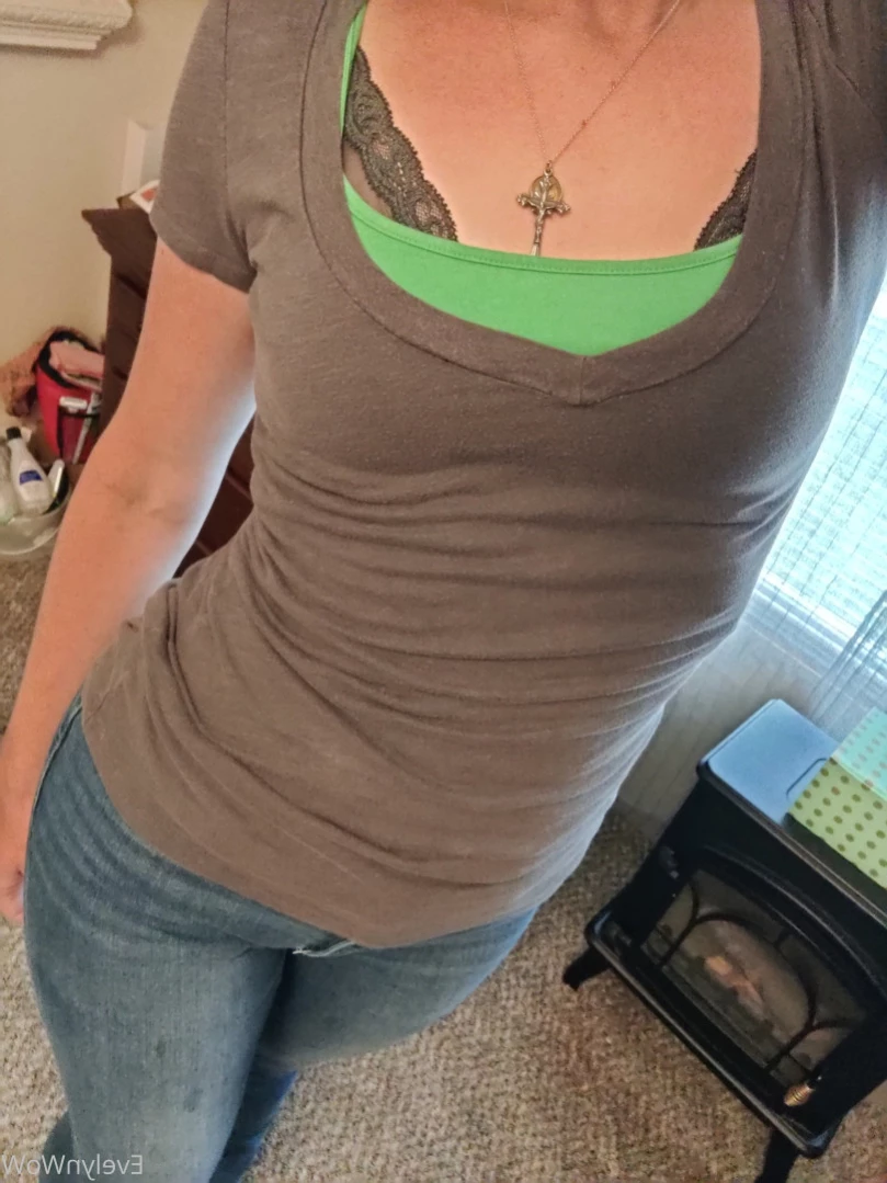 Evelyn WoW [ evelynwow ] Onlyfans leaked photo 12952344 on Hotleaks.tv