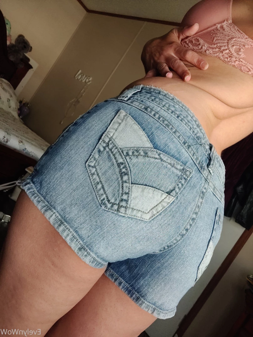 Evelyn WoW [ evelynwow ] Onlyfans leaked photo 13247399 on Hotleaks.tv