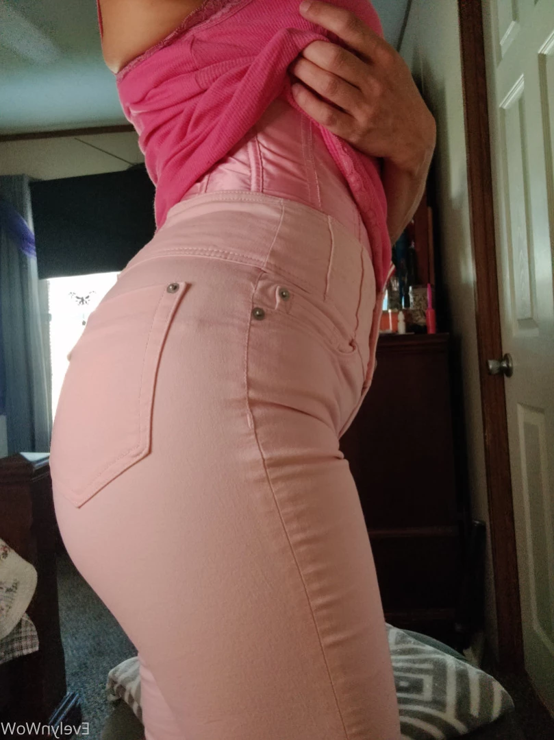 Evelyn WoW [ evelynwow ] Onlyfans leaked photo 14368986 on Hotleaks.tv