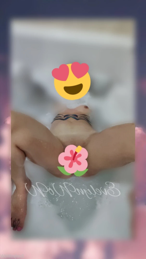 Evelyn WoW [ evelynwow ] Onlyfans leaked photo 14479172 on Hotleaks.tv