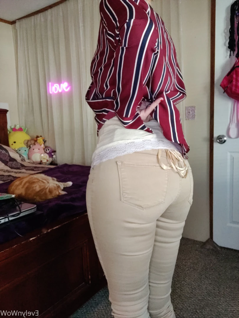 Evelyn WoW [ evelynwow ] Onlyfans leaked photo 14546795 on Hotleaks.tv