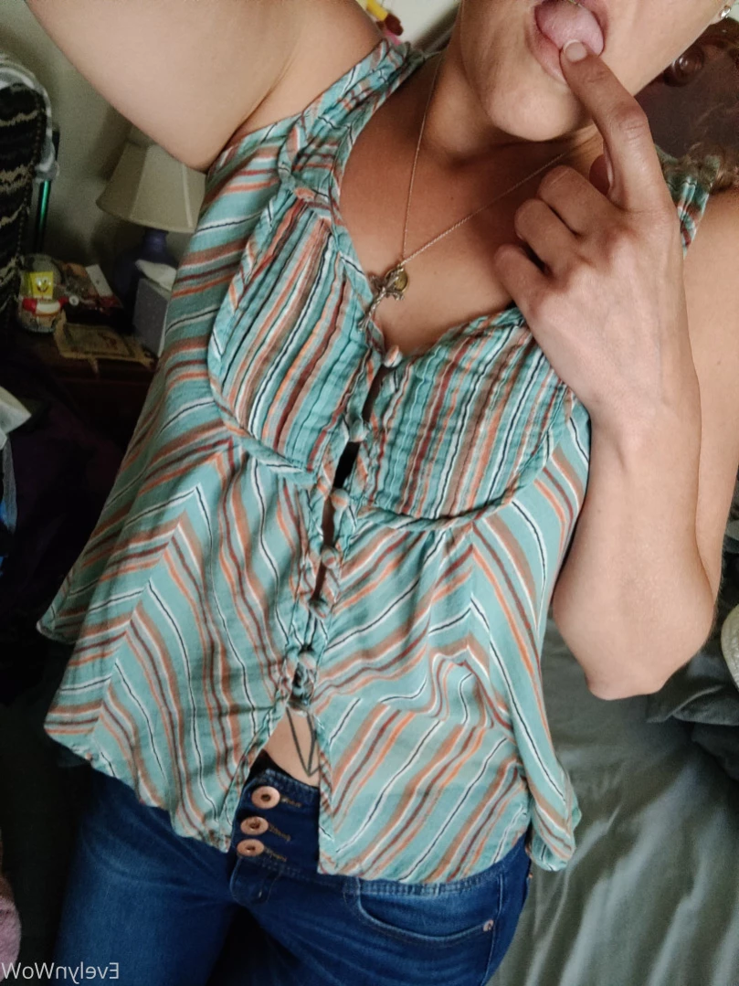 Evelyn WoW [ evelynwow ] Onlyfans leaked photo 15423467 on Hotleaks.tv