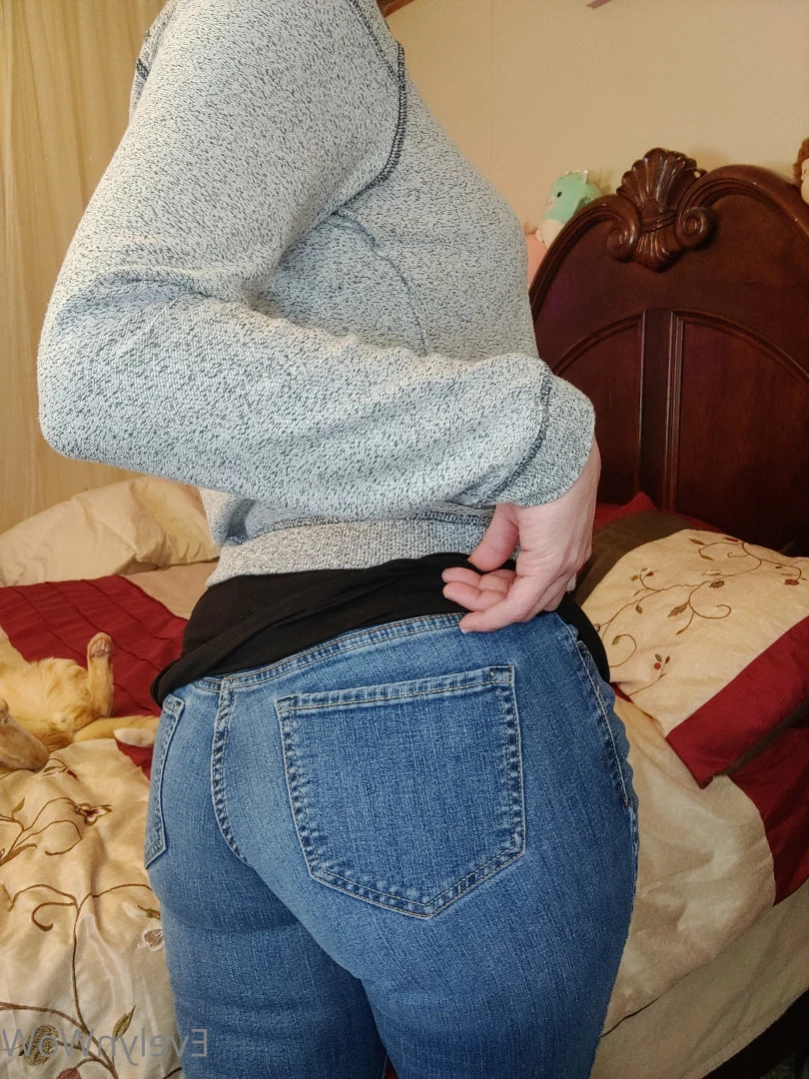 Evelyn WoW [ evelynwow ] Onlyfans leaked photo 15423542 on Hotleaks.tv