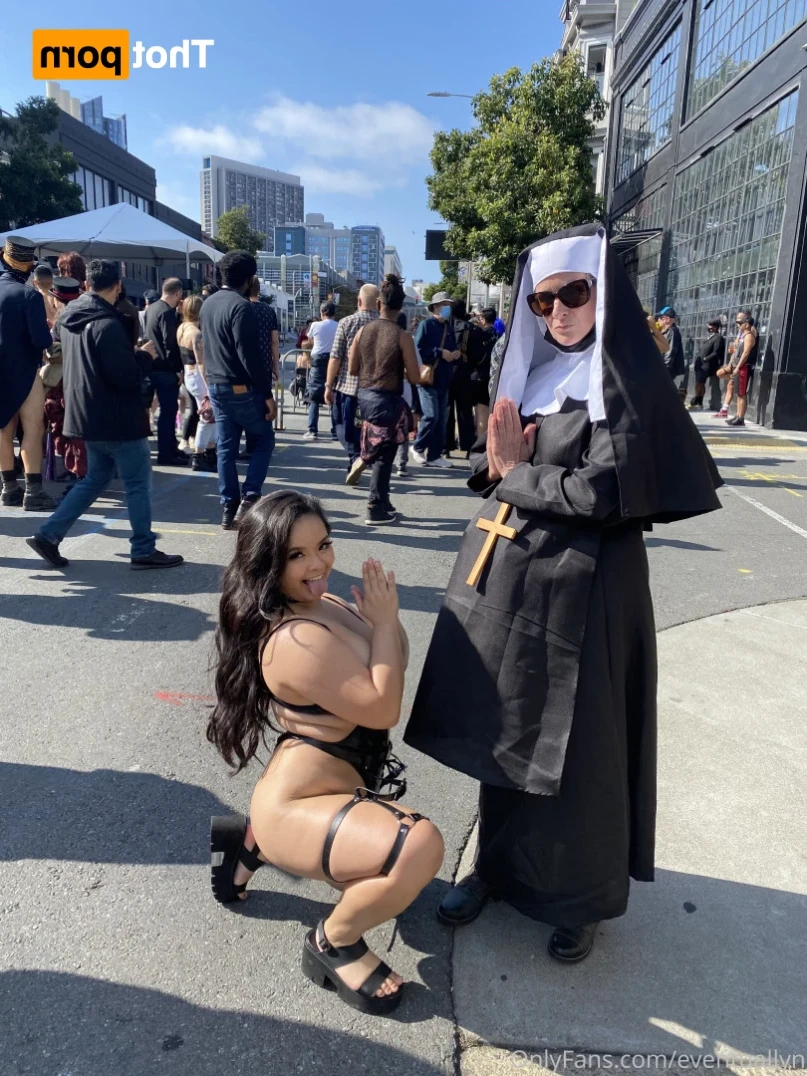 Eve [ eventuallyn ] Onlyfans leaked photo 14122729 on Hotleaks.tv