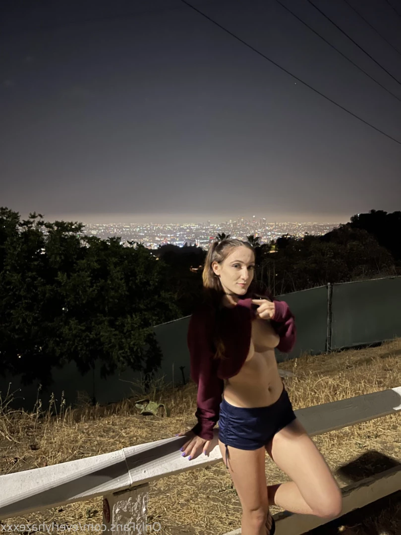 Everly Haze [ everlyhazexxx ] Onlyfans leaked photo 14688937 on Hotleaks.tv