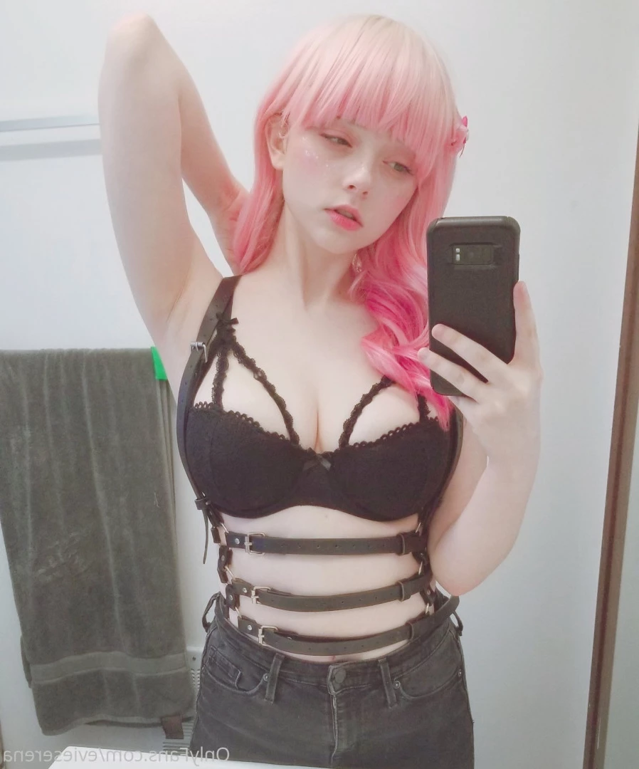 Evie [ evieserena ] Onlyfans leaked photo 9403846 on Hotleaks.tv