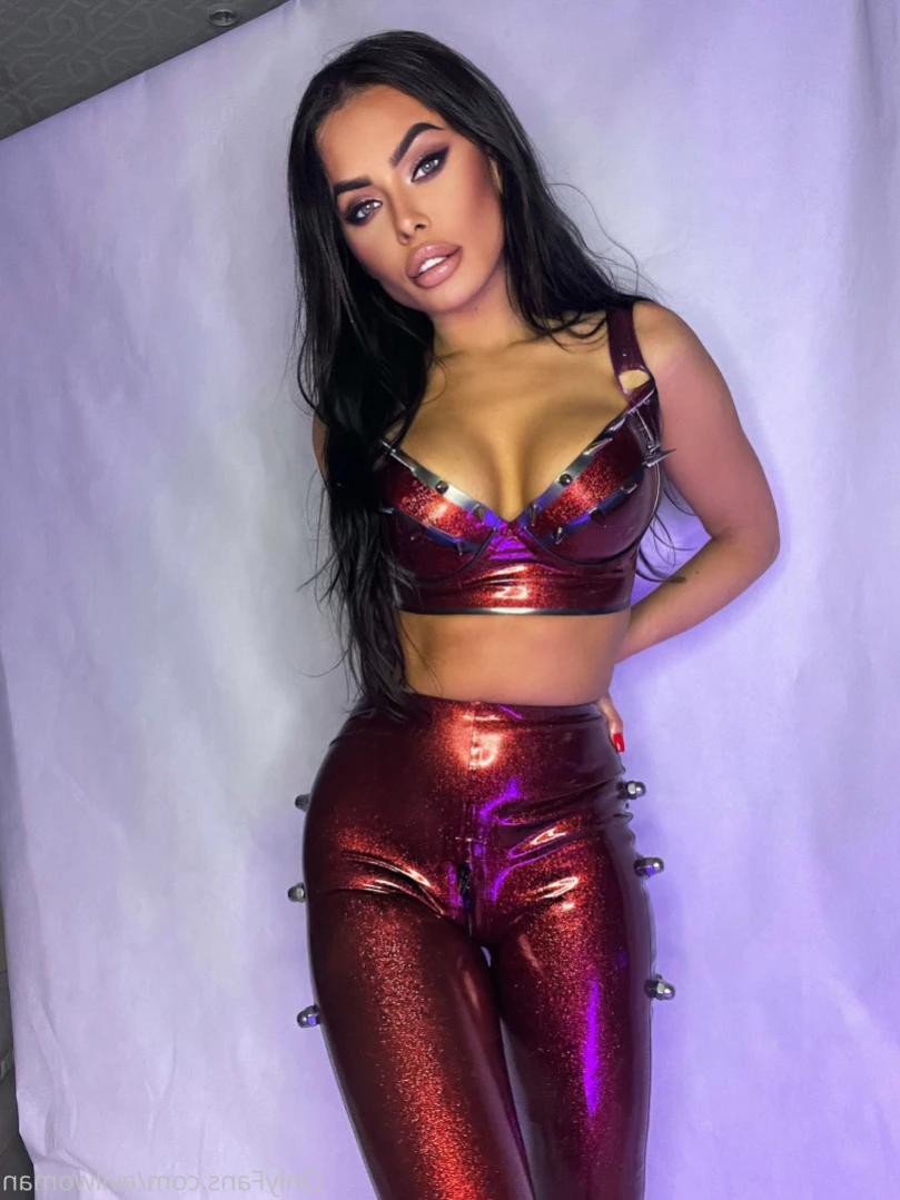 Evil Woman [ evilwoman ] Onlyfans leaked photo 10895234 on Hotleaks.tv