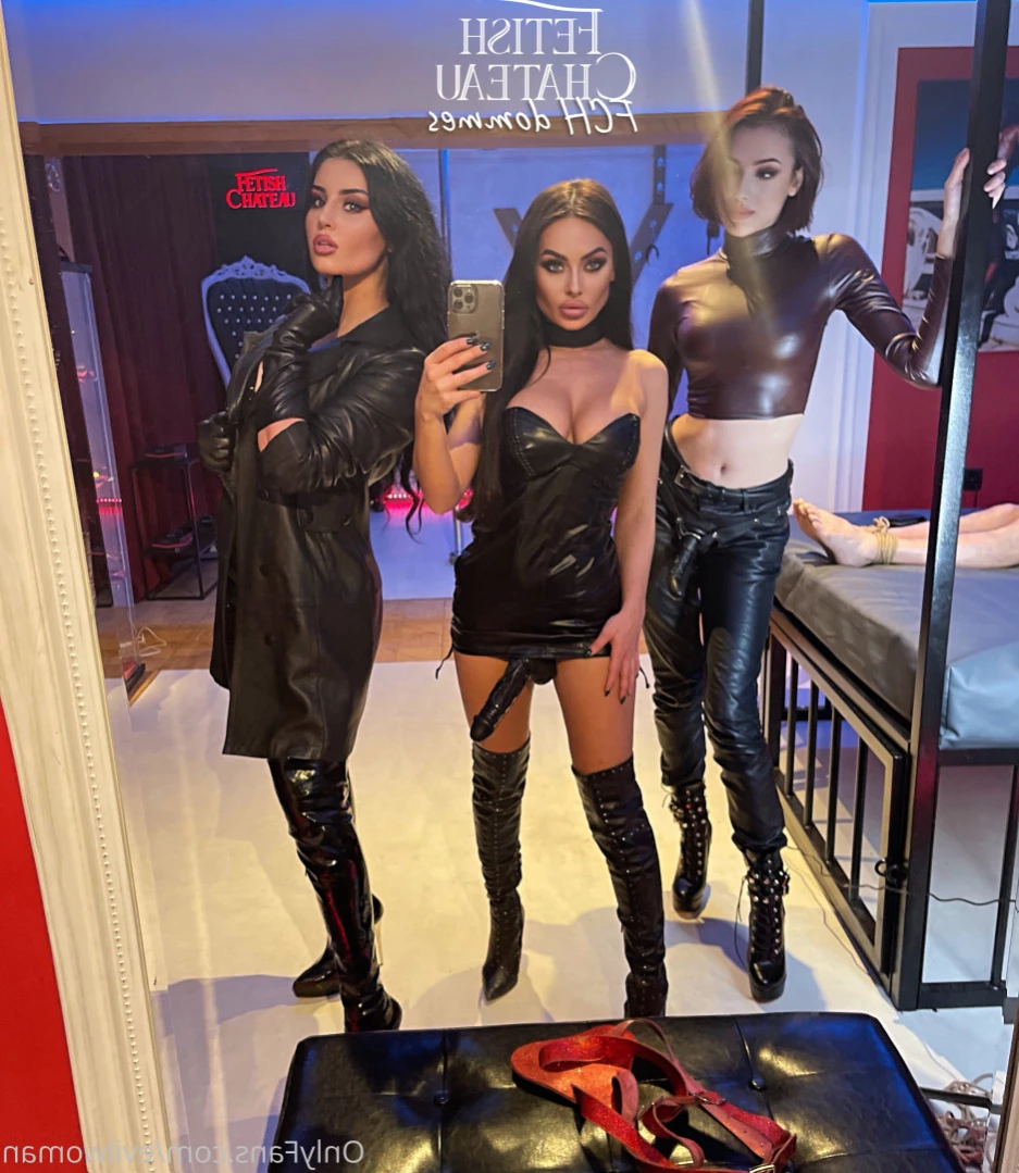 Evil Woman [ evilwoman ] Onlyfans leaked photo 11131140 on Hotleaks.tv