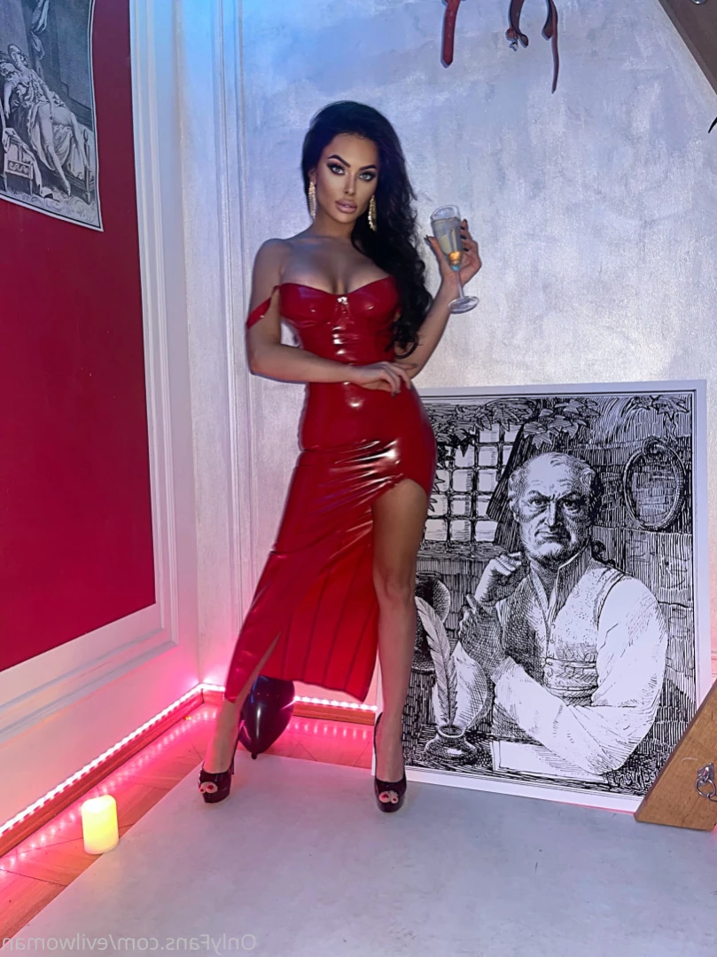 Evil Woman [ evilwoman ] Onlyfans leaked photo 11131144 on Hotleaks.tv