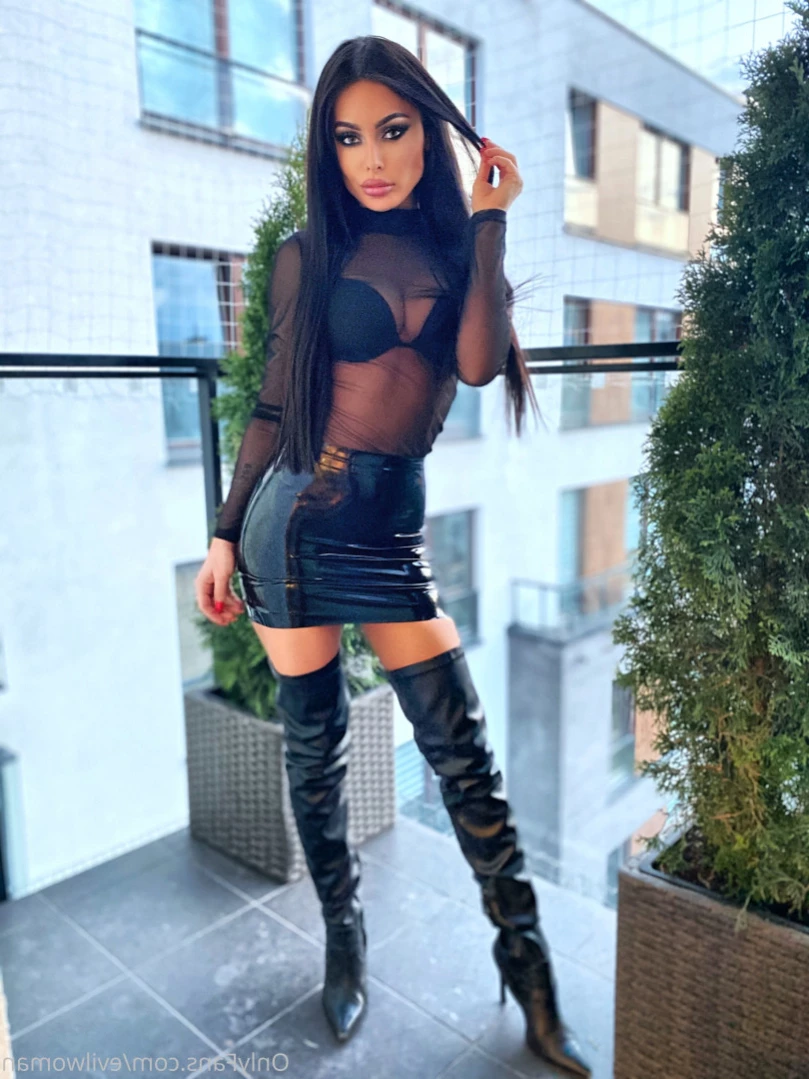 Evil Woman [ evilwoman ] Onlyfans leaked photo 11131613 on Hotleaks.tv