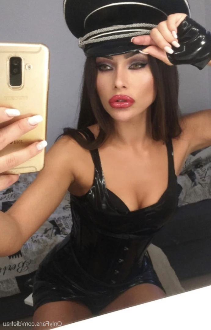Evil Woman [ evilwoman ] Onlyfans leaked photo 11131625 on Hotleaks.tv