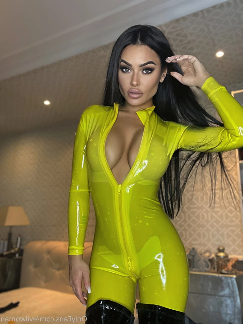 Evil Woman [ evilwoman ] Onlyfans leaked photo 11132681 on Hotleaks.tv