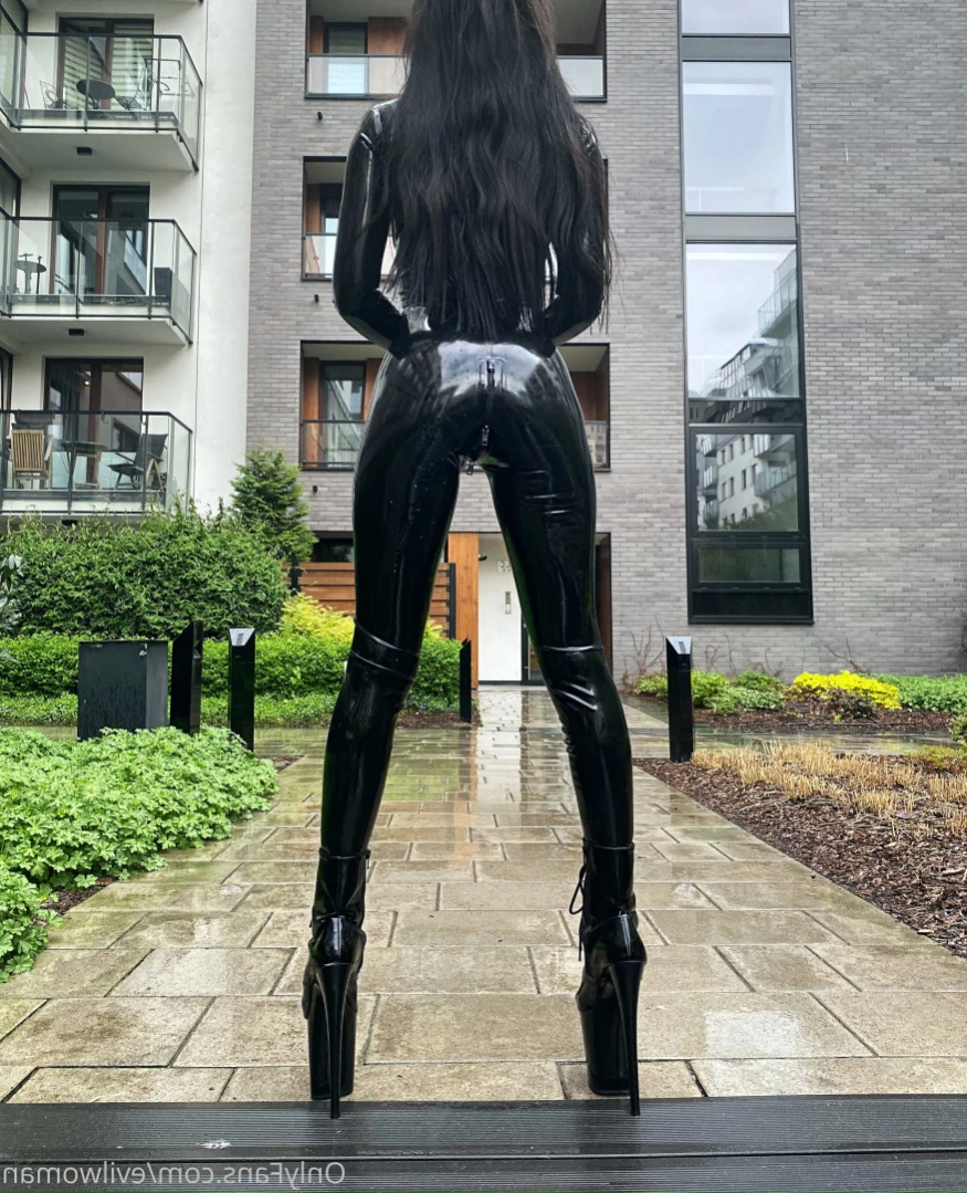 Evil Woman [ evilwoman ] Onlyfans leaked photo 11132694 on Hotleaks.tv