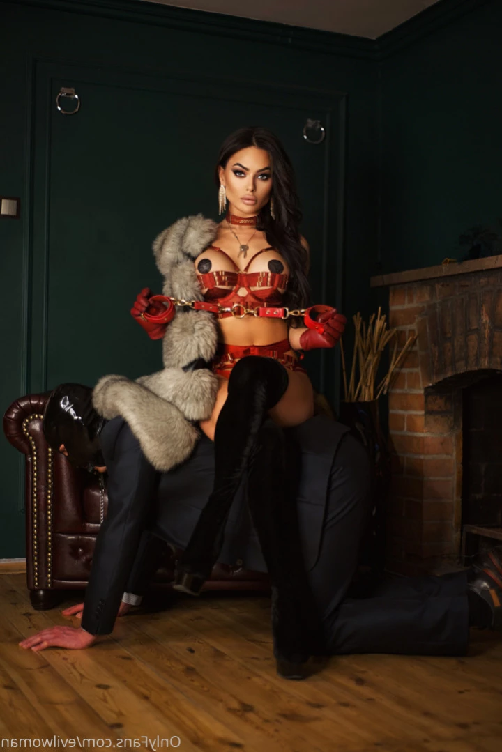 Evil Woman [ evilwoman ] Onlyfans leaked photo 11132821 on Hotleaks.tv