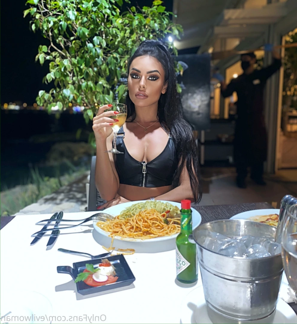 Evil Woman [ evilwoman ] Onlyfans leaked photo 11132834 on Hotleaks.tv