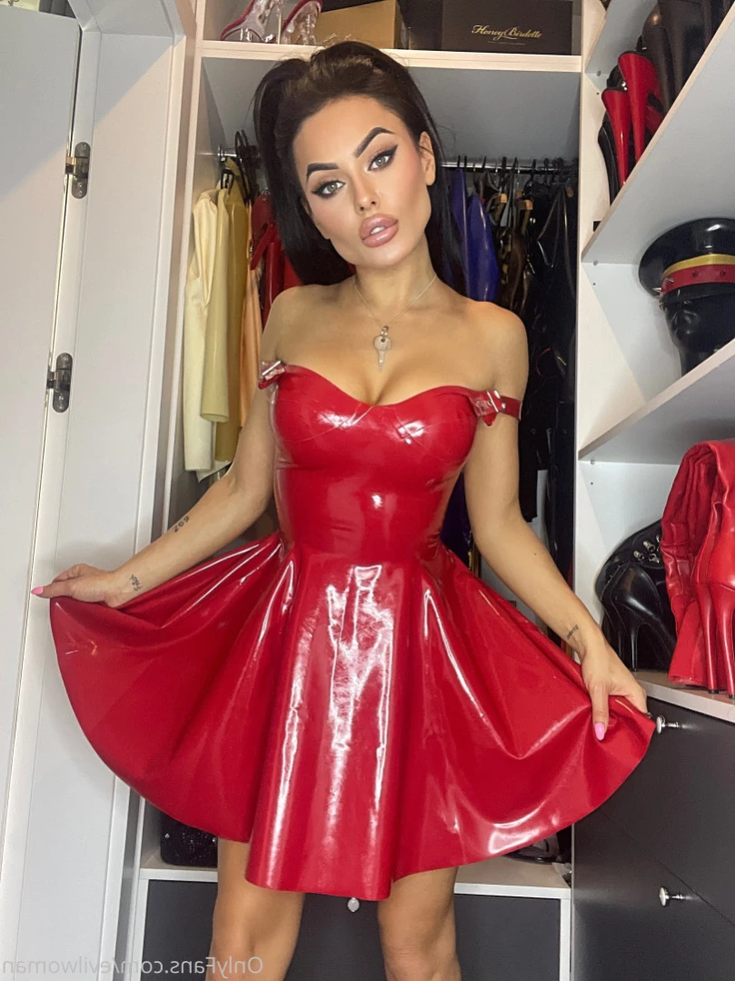 Evil Woman [ evilwoman ] Onlyfans leaked photo 11132909 on Hotleaks.tv