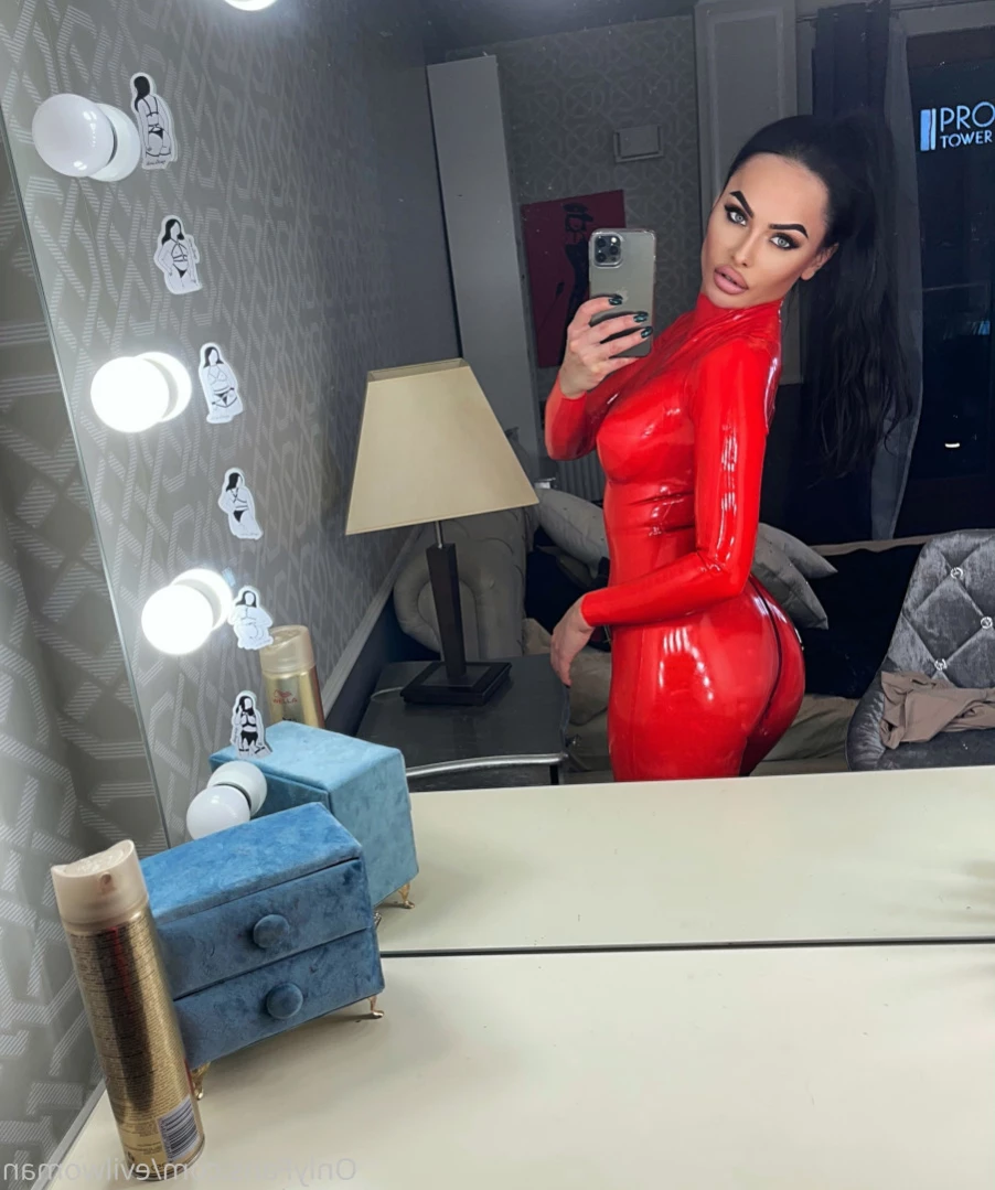Evil Woman [ evilwoman ] Onlyfans leaked photo 12132621 on Hotleaks.tv