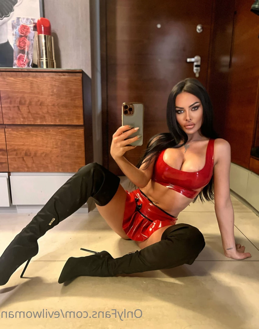 Evil Woman [ evilwoman ] Onlyfans leaked photo 12537592 on Hotleaks.tv