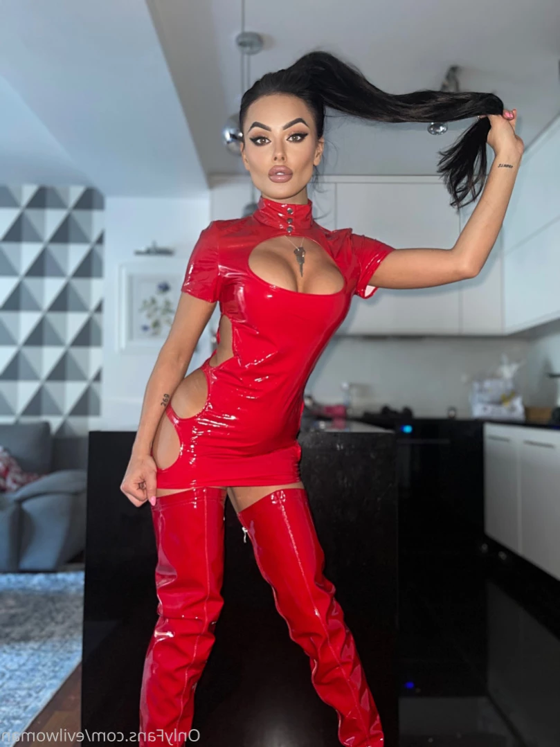 Evil Woman [ evilwoman ] Onlyfans leaked photo 13903012 on Hotleaks.tv