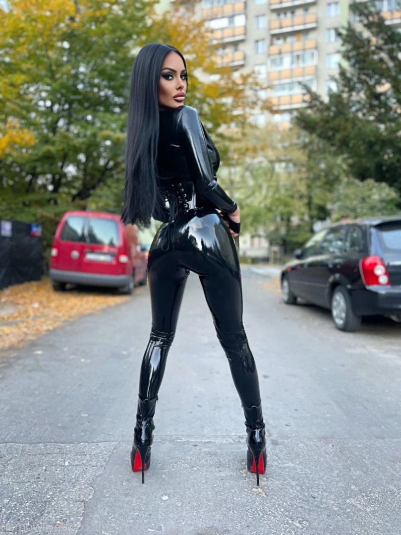 Evil Woman [ evilwoman ] Onlyfans leaked photo 14215064 on Hotleaks.tv