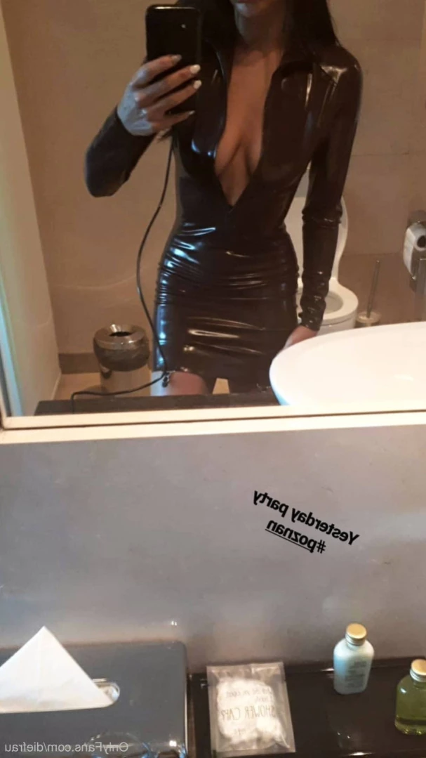 Evil Woman [ evilwoman ] Onlyfans leaked photo 15608371 on Hotleaks.tv