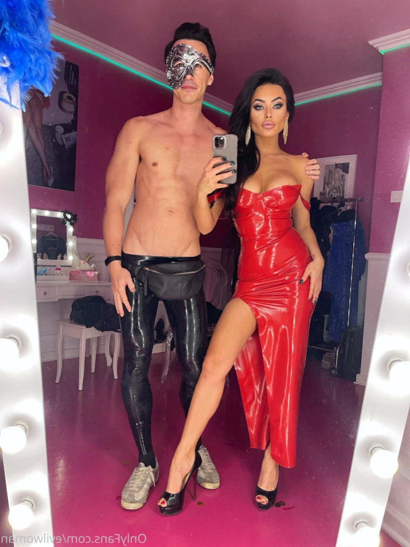 Evil Woman [ evilwoman ] Onlyfans leaked photo 15841752 on Hotleaks.tv