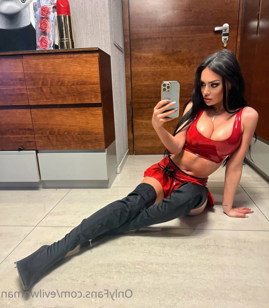 Evil Woman [ evilwoman ] Onlyfans leaked photo 16007091 on Hotleaks.tv