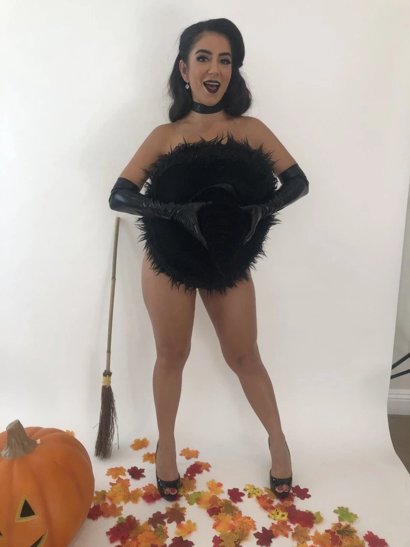 Lena The Plug [ lenatheplug ] Onlyfans leaked photo 3752114 on Hotleaks.tv