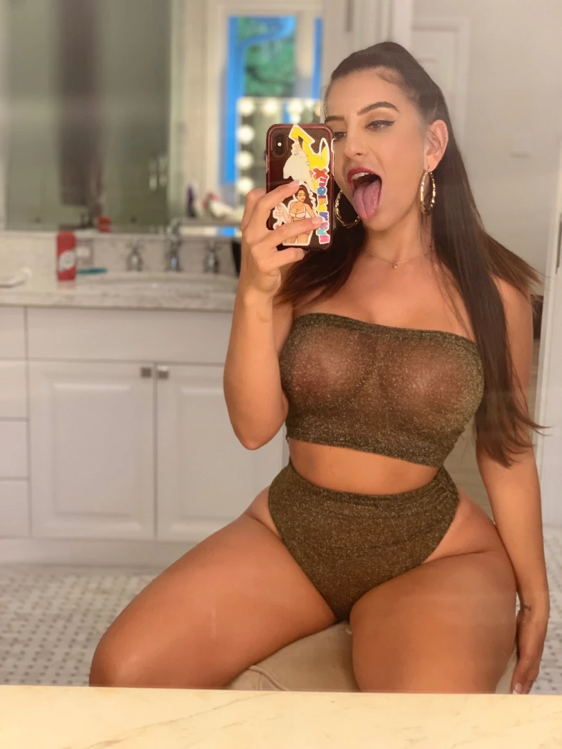 Lena The Plug [ lenatheplug ] Onlyfans leaked photo 10359367 on Hotleaks.tv