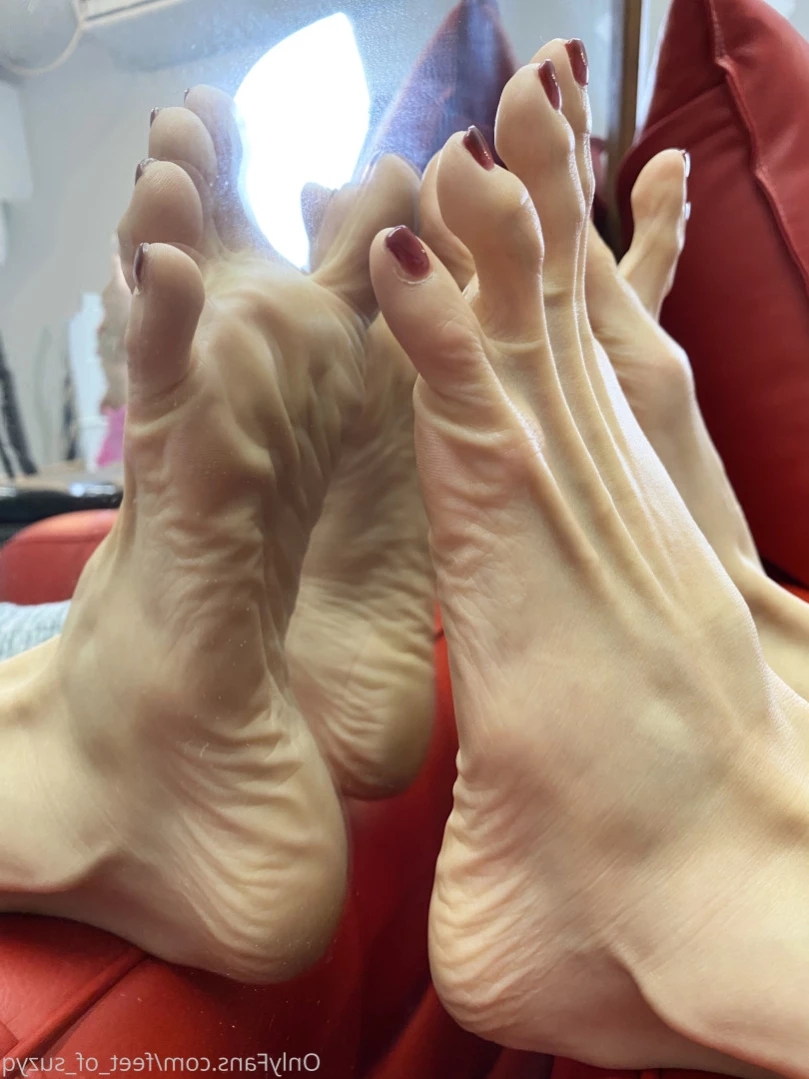 Lady Suzy-Q [ feet_of_suzyq ] Onlyfans leaked photo 14589946 on Hotleaks.tv