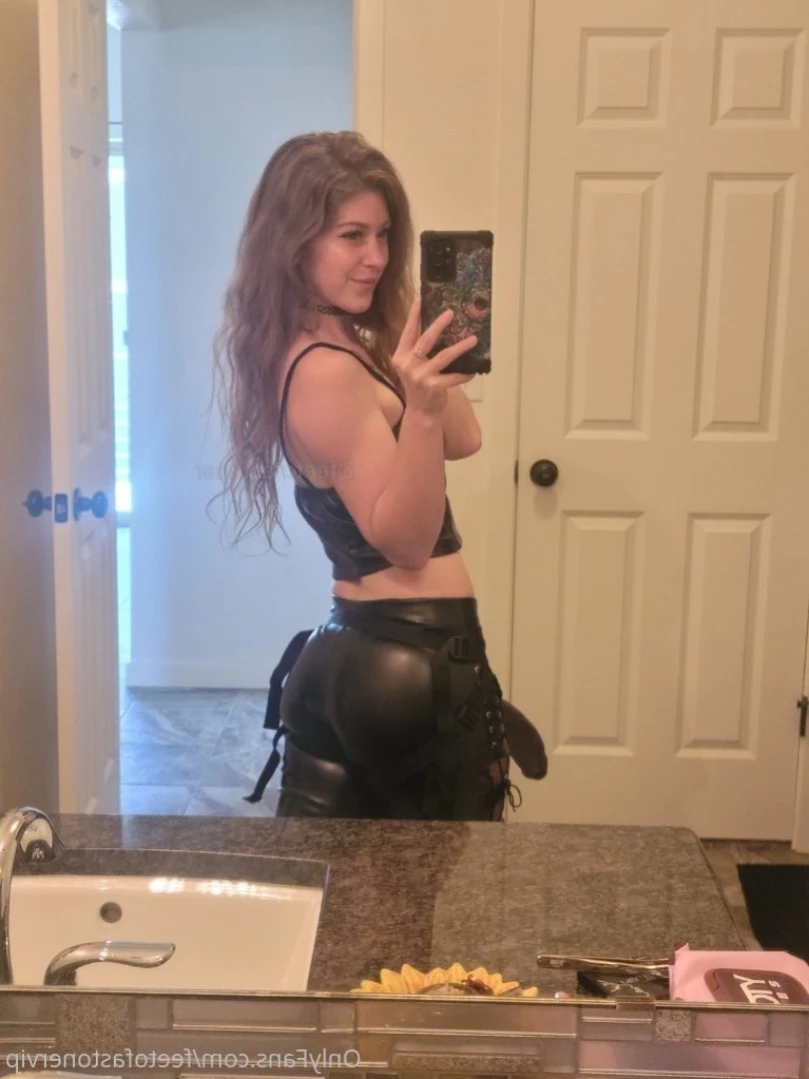 Goddess S VIP [ feetofastonervip ] Onlyfans leaked photo 14069623 on Hotleaks.tv