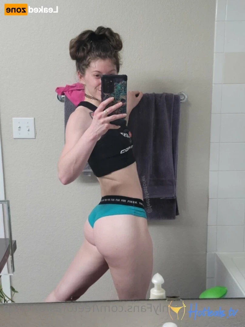 Goddess S VIP [ feetofastonervip ] Onlyfans leaked photo 14126865 on Hotleaks.tv