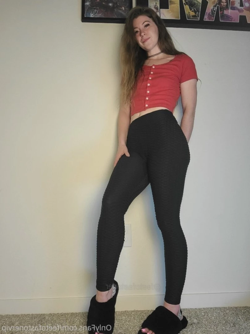 Goddess S VIP [ feetofastonervip ] Onlyfans leaked photo 14127124 on Hotleaks.tv