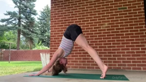 Nina [ fityoginina ] Onlyfans leaked video 8267409 on Hotleaks.tv