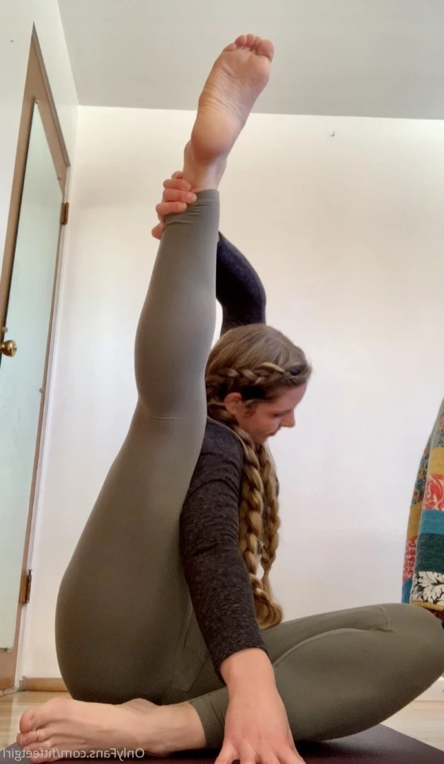 Nina [ fityoginina ] Onlyfans leaked photo 11440784 on Hotleaks.tv
