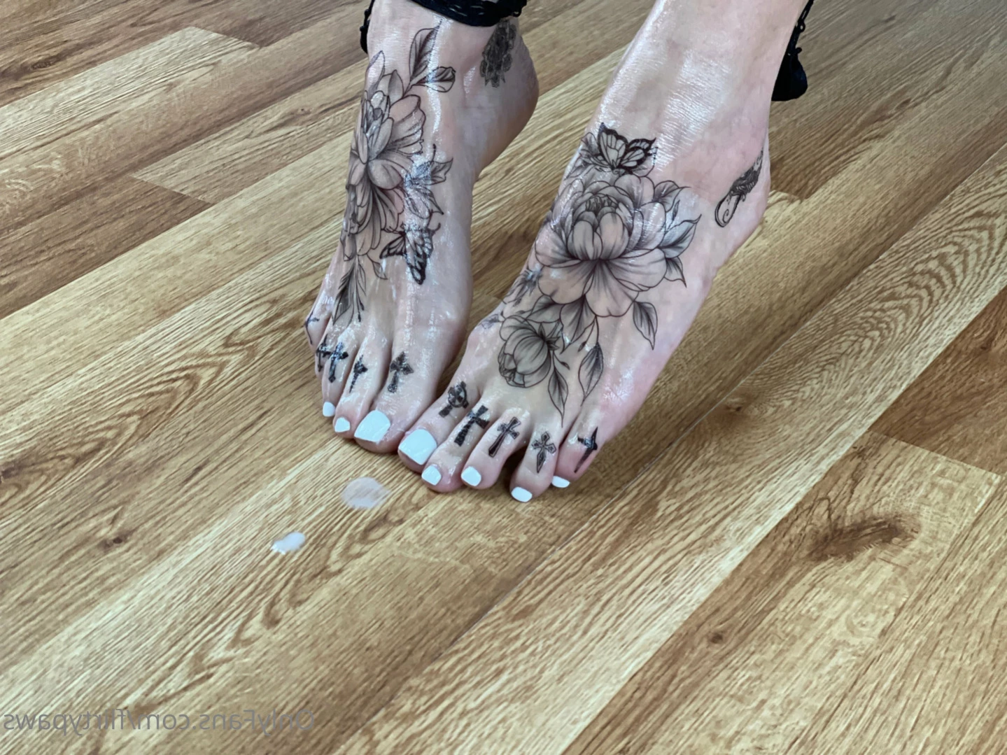 Flirty Paws [ flirtypaws ] Onlyfans leaked photo 11122429 on Hotleaks.tv