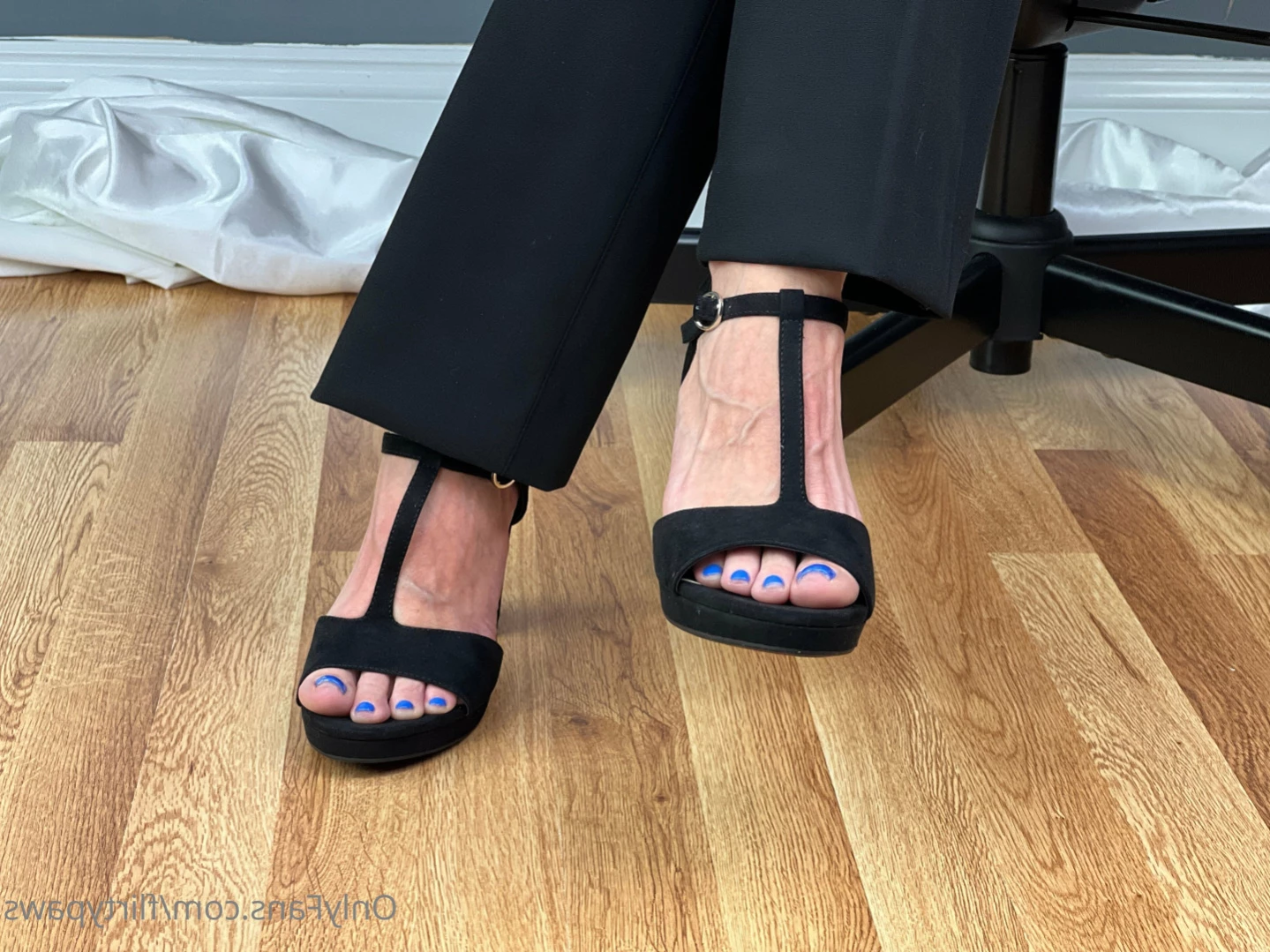 Flirty Paws [ flirtypaws ] Onlyfans leaked photo 11123447 on Hotleaks.tv