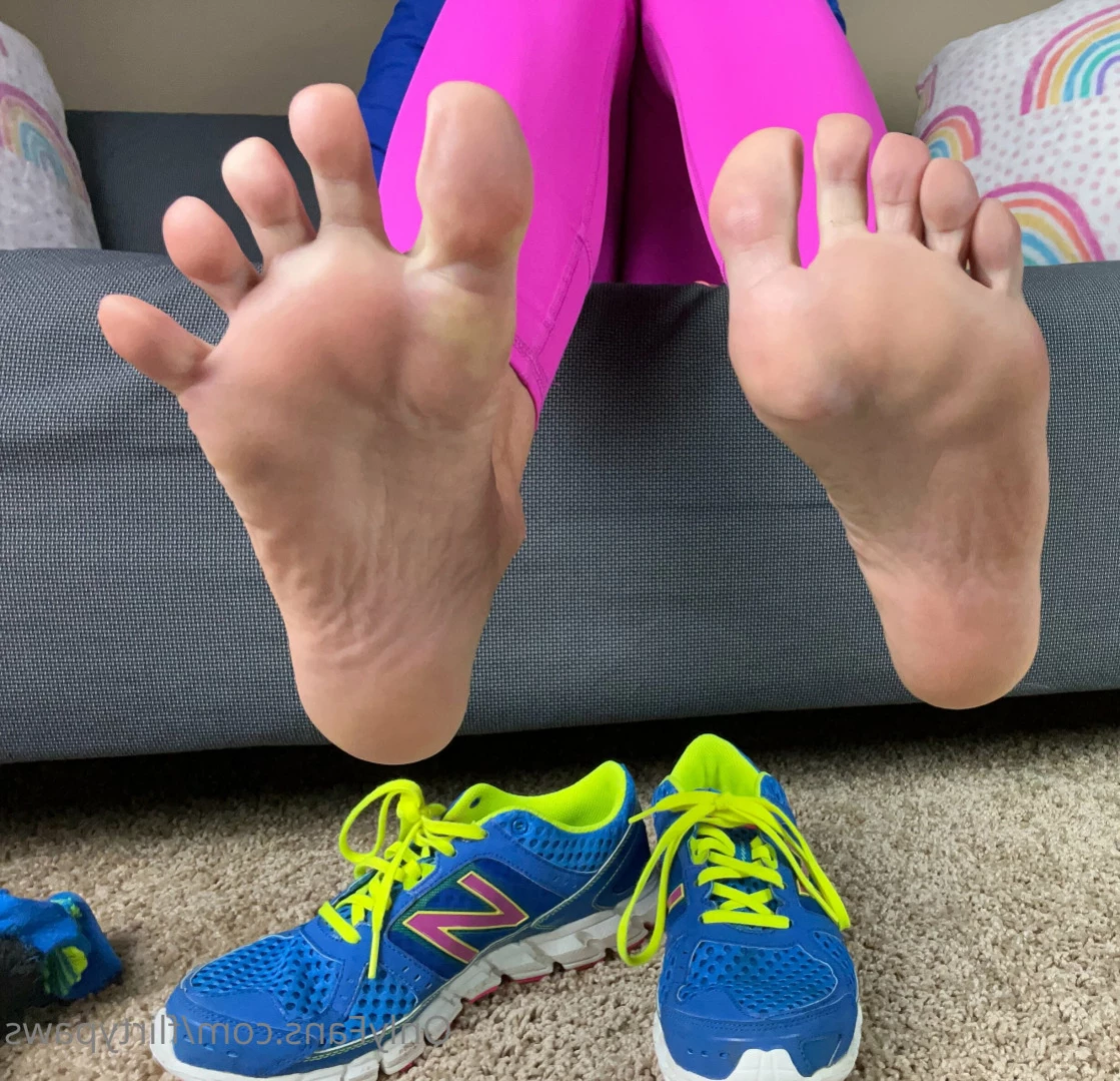 Flirty Paws [ flirtypaws ] Onlyfans leaked photo 11661174 on Hotleaks.tv